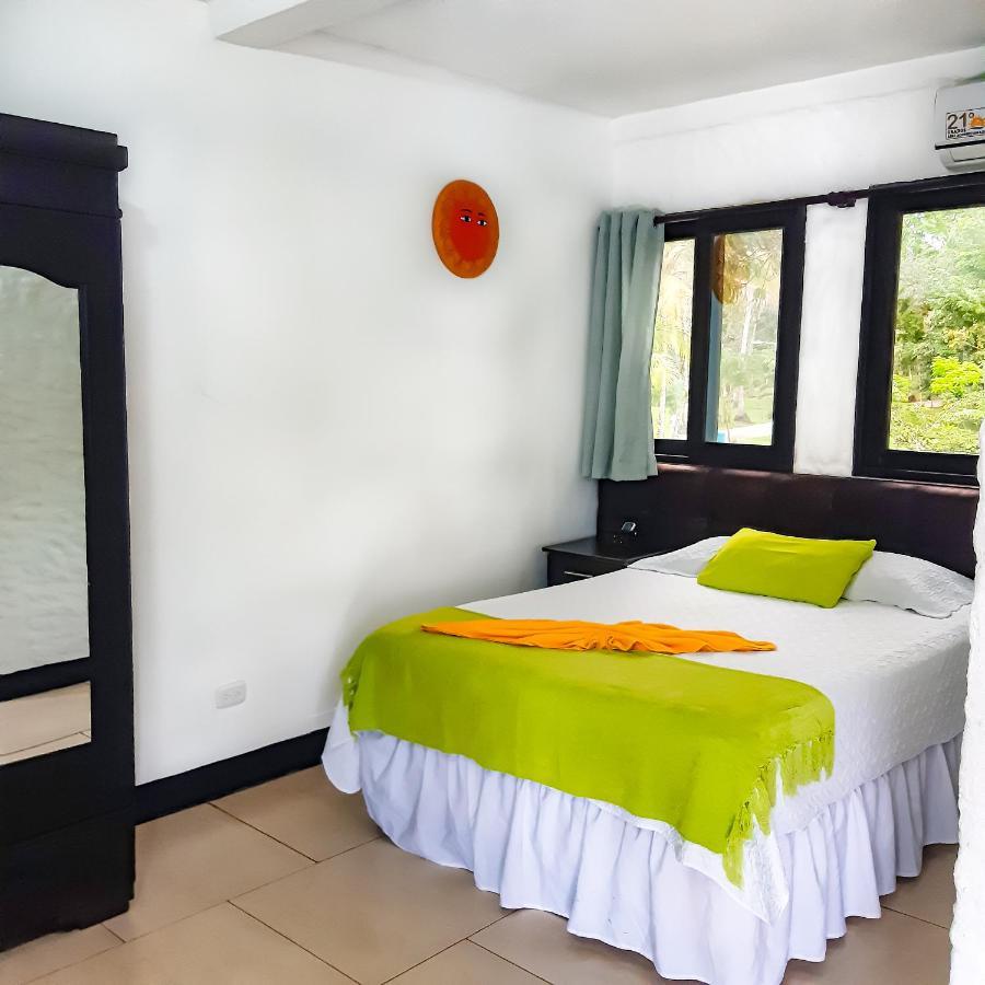 Hotel Mi Paraiso Rio Dulce Castillo de San Felipe Dış mekan fotoğraf