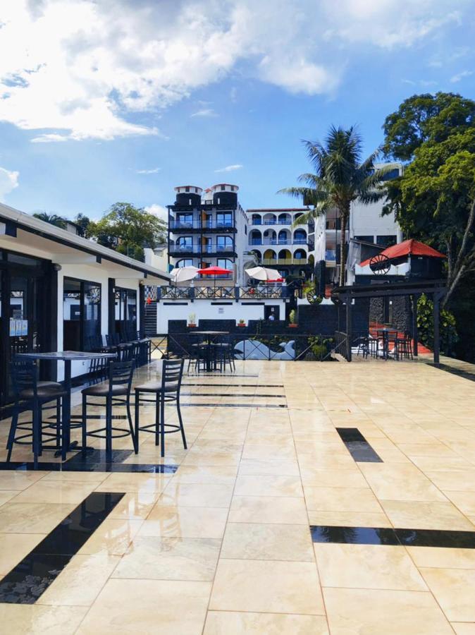 Hotel Mi Paraiso Rio Dulce Castillo de San Felipe Dış mekan fotoğraf