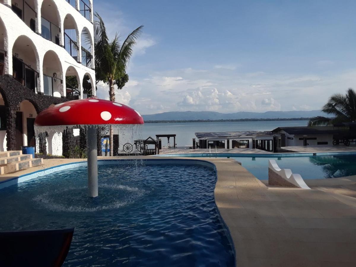 Hotel Mi Paraiso Rio Dulce Castillo de San Felipe Dış mekan fotoğraf